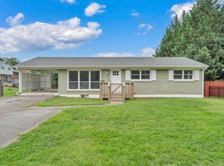 1667 Barnett Rd NW, Roanoke, VA 24017