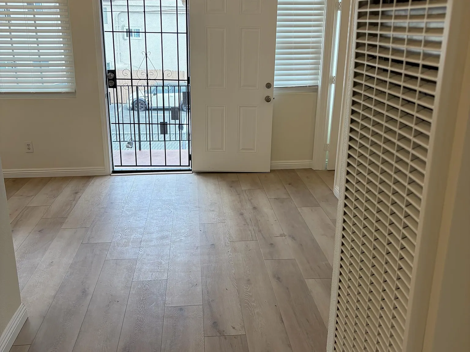 2 bed, 550 sqft, $1,700 — Photo 1
