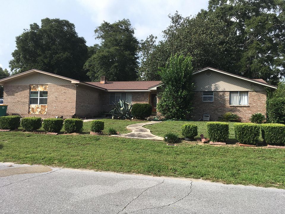 1st image of 4085 Rocky Dr