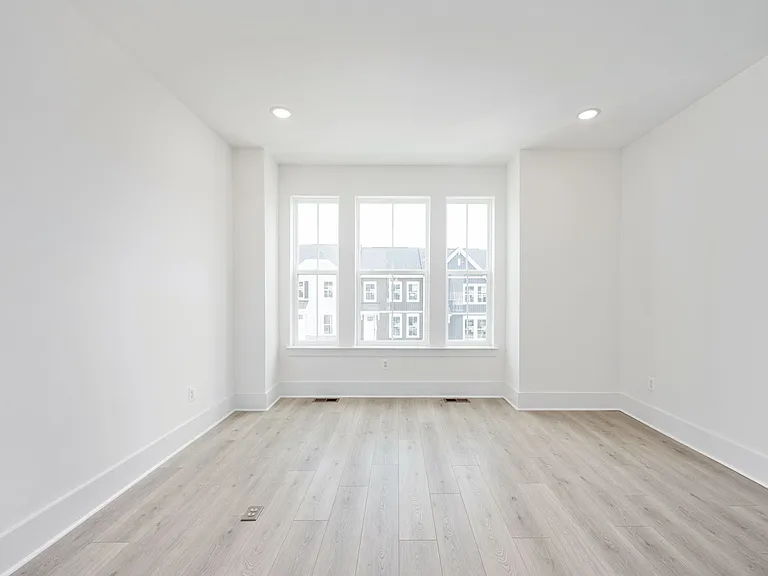9207 Forkleaf Oak Dr — Photo 23