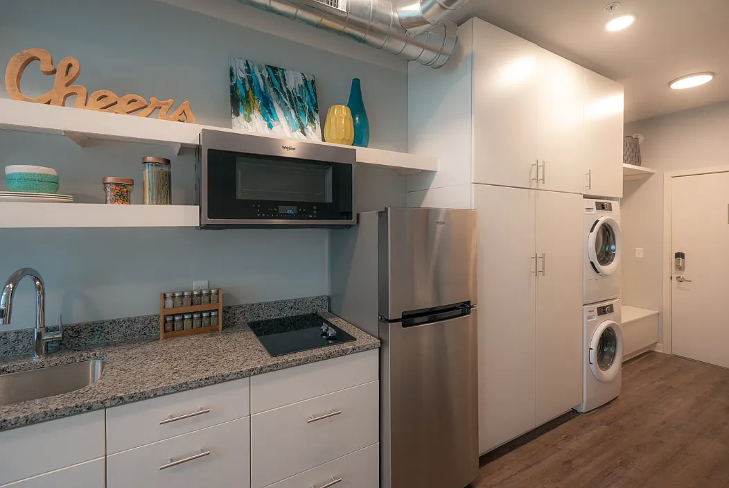 Studio, 356 sqft, $1,175 — Photo 4