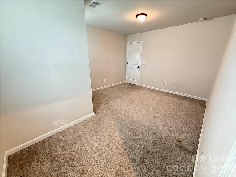 9233 Northfield Crossing Dr — Photo 30