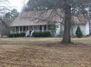 4 Cherrywood Ln, Trenton, TN 38382