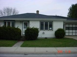 280 Buchanan St, Algoma, WI 54201
