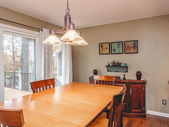 2nd image of 10717 Woodbrook Dr