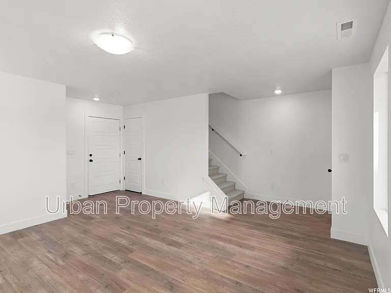 8347 S Durham St #1 — Photo 4