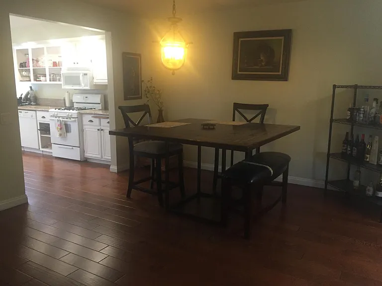 8610 Meadow Brook Ave #E — Photo 6