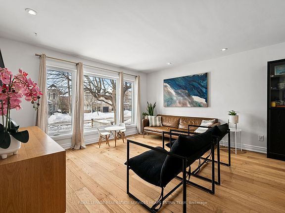 3rd image of 130 Barber Greene Rd