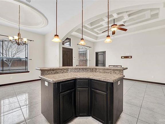 5th image of 1701 Aruba Dr