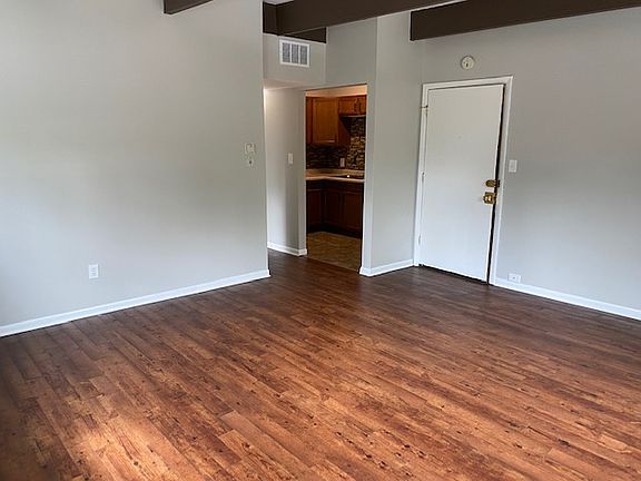 4th image of 54 College Ave #3-1