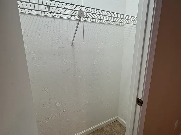 1029 SW Rossborough Ct #102 — Photo 12