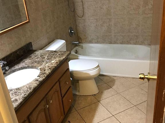 5th image of 4845 Kirk St #1
