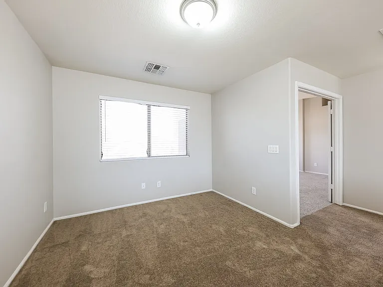 16231 W Moreland St — Photo 15