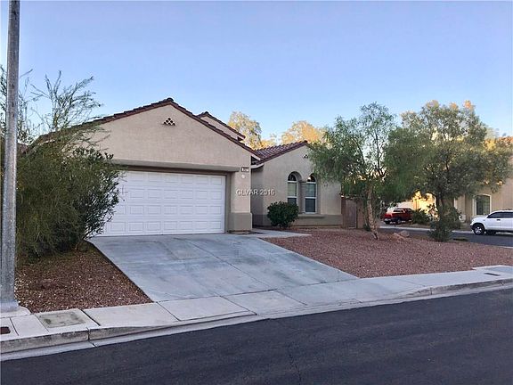 2nd image of 3927 Keasberry Ave