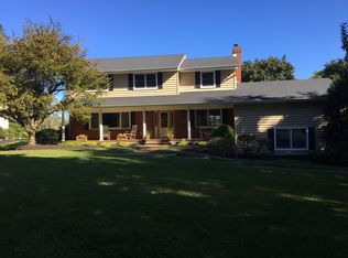 19 Hilltop Rd, Freehold, NJ 07728
