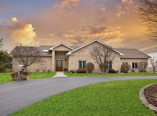 27835 S Stoney Island Ave, Crete, IL 60417