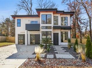 2091 Barberrie Ln, Decatur, GA 30032