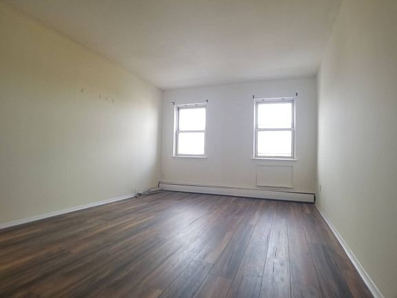 3rd image of 122 Bay 47th Street 2r Fl 2