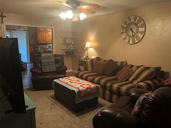 3rd image of 5412 Ira St
