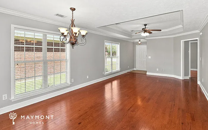 8749 Lindsey Ln — Photo 5