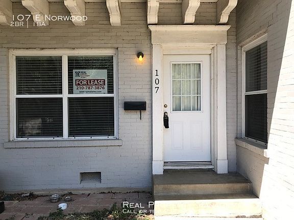 2nd image of 107 E Norwood Ct