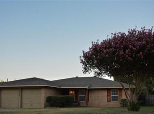3732 Misty Meadow Dr, Fort Worth, TX 76133