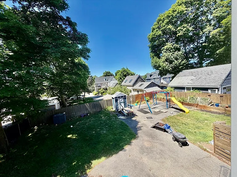 32 Stedman Ave #B — Photo 21
