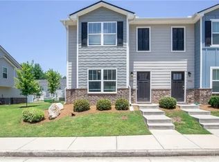 4435 Pinscher St, Union City, GA 30291