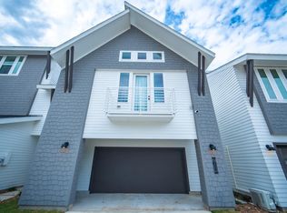 7611 Victory Reserve St, Houston, TX 77081