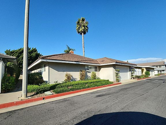 3rd image of 5441 Diamond Dr
