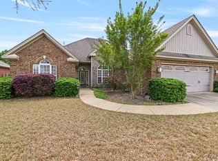 527 Overton Dr, Prattville, AL 36066
