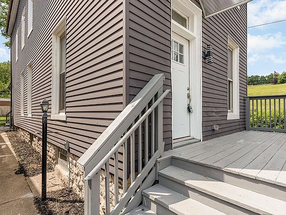 4th image of 4333 Beech Hill Ave