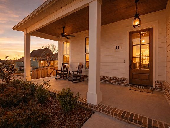 2nd image of 11 W Citron