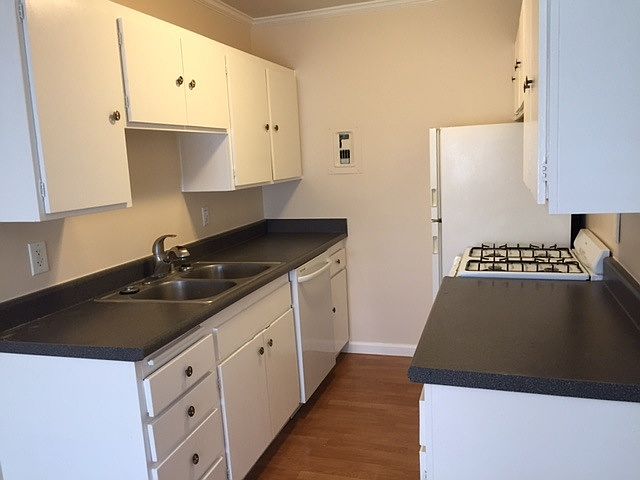 1st image of 601 E Anapamu St APT 21