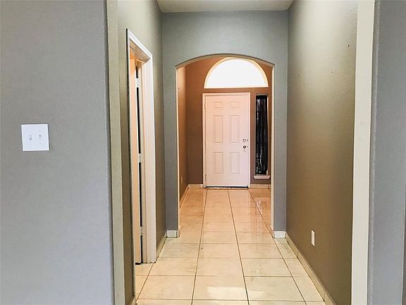2nd image of 7615 Paprika Ln
