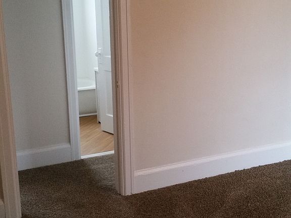 5th image of 11 Ashland Ave APT 308