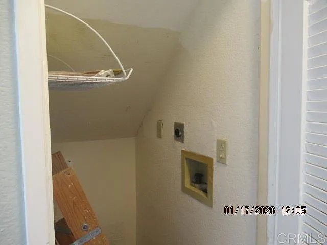 8186 Lemon Grove Way #8186E — Photo 21
