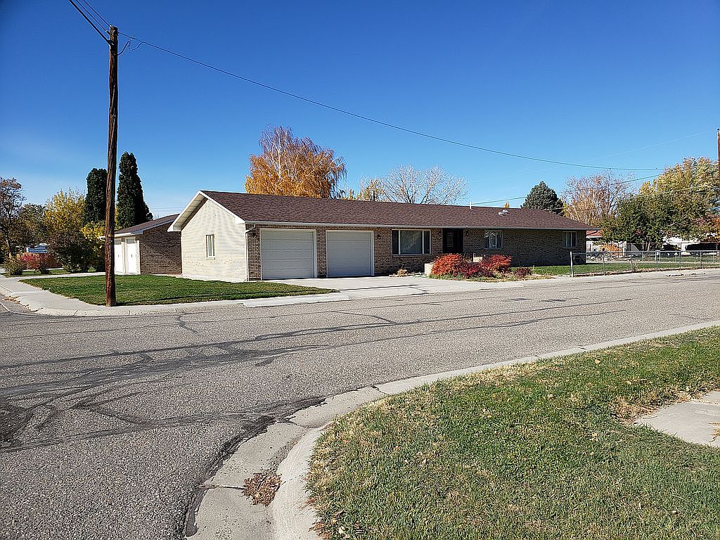 700 N 3rd St, Greybull, WY 82426 Zillow