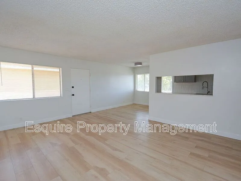 2 bed, 2.0 bath, 750 sqft, $2,395 — Photo 4