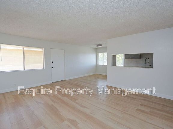 4th image of 751 W Channel Islands Blvd APT 6