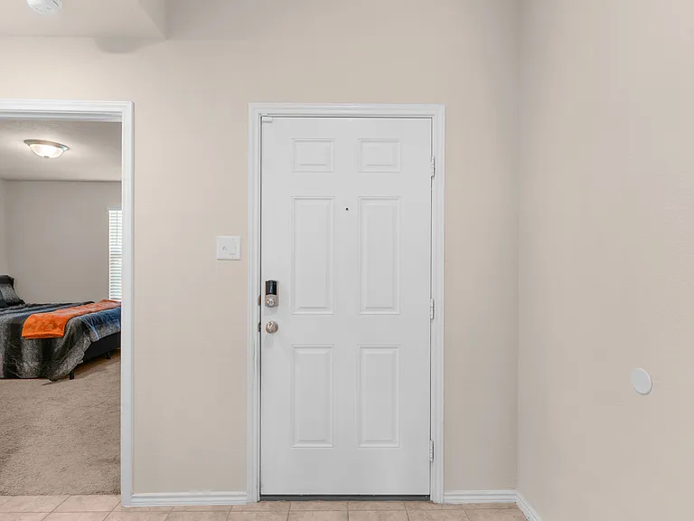 6008 Amelia Earhart Blvd — Photo 1