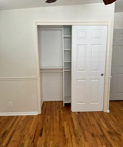 Up stairs bedroom 11'5" by 10'8"