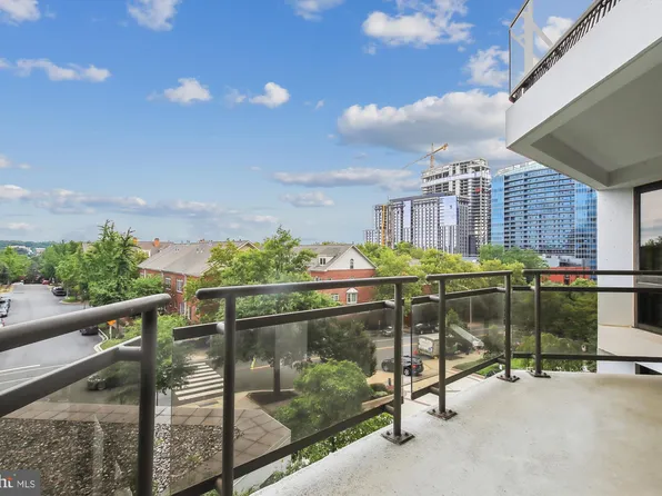1530 Key Blvd APT 416, Arlington, VA 22209