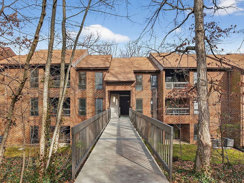 1st image of 23252 Chestnut Oak Ct APT 1016