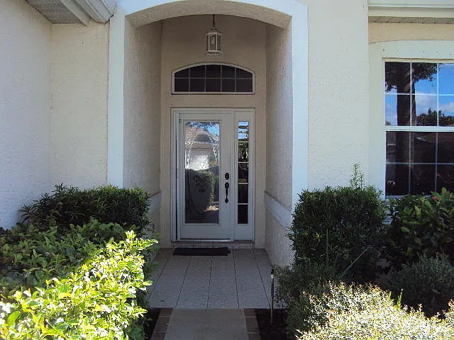 628 NW Venetto Ct — Photo 2