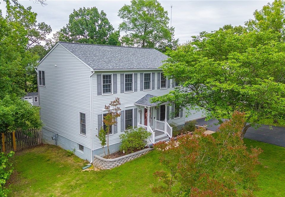 1st image of 3707 Alberta Dr