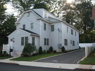 39 Ashwood Ave, Summit, NJ 07901