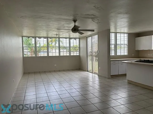481 Calle Paloma — Photo 2