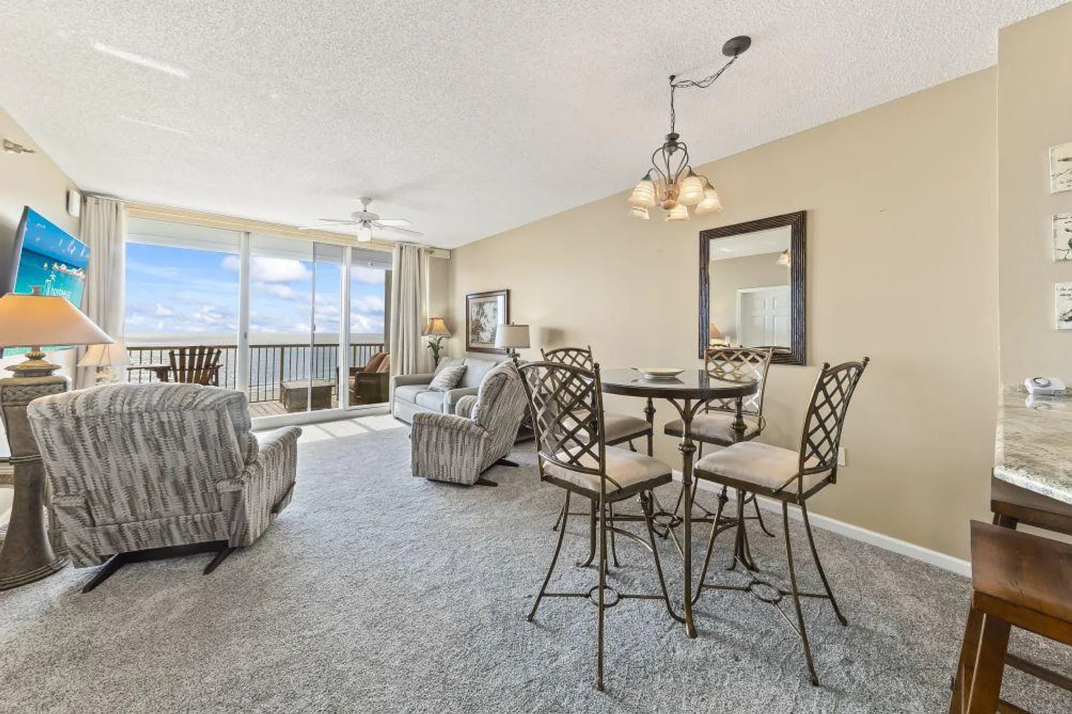 2 bed, 2.0 bath, 1194 sqft, $4,937 — Photo 3