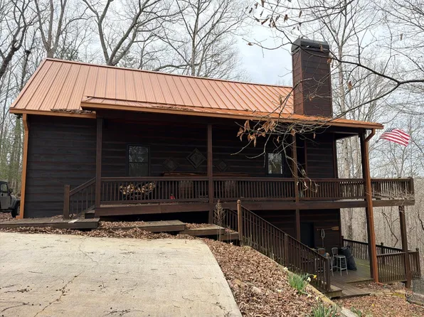 52 Merit Ct, Ellijay, GA 30540